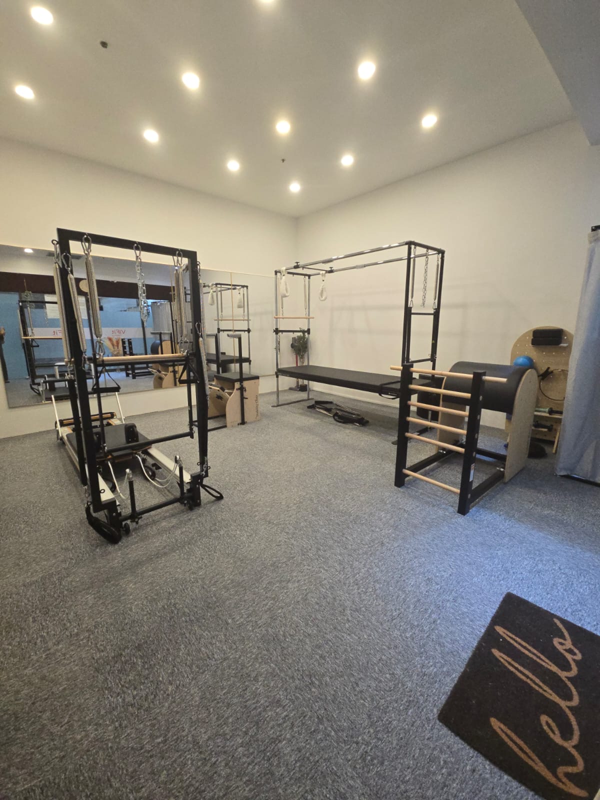 Professional Profile Image 1305
